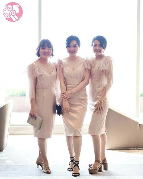 ชุดราตรีแบบสั้น
