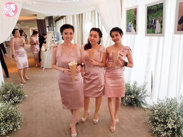 ชุดราตรีสั้น