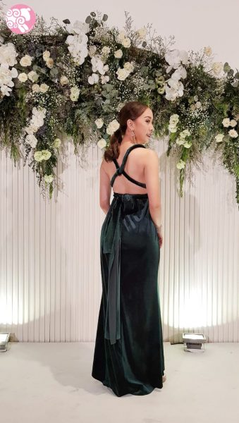 ชุดราตรียาว