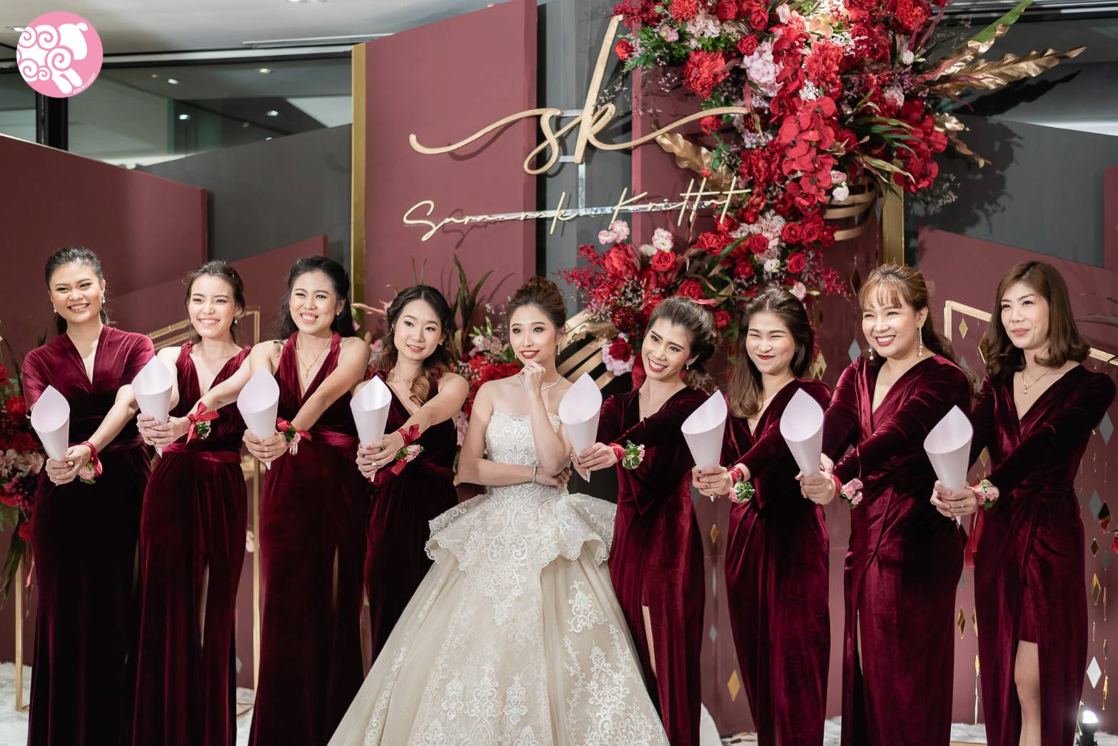ชุดราตรียาว