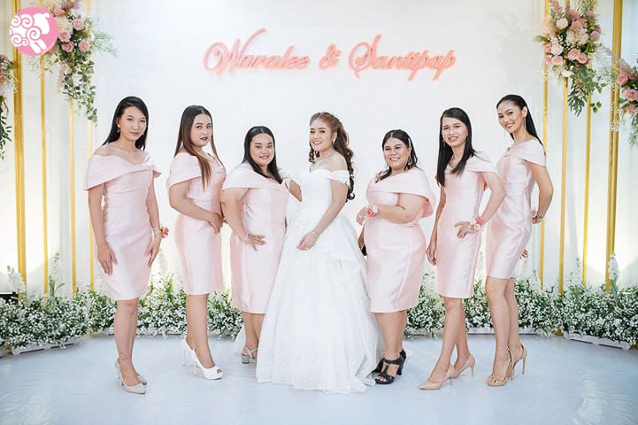 ชุดราตรีสั้น