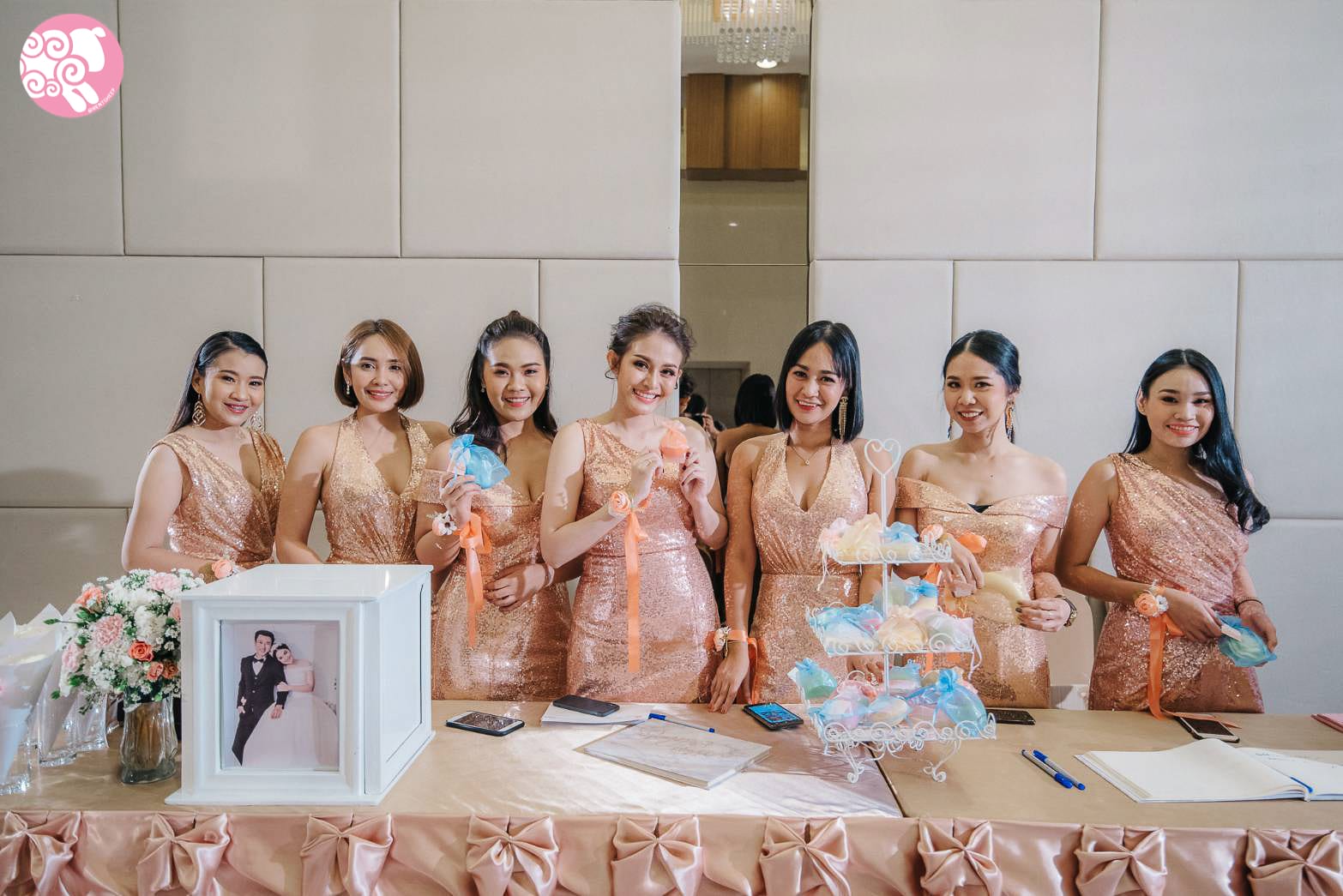 ชุดราตรียาว