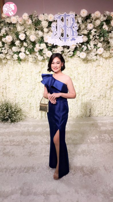 ชุดราตรียาว
