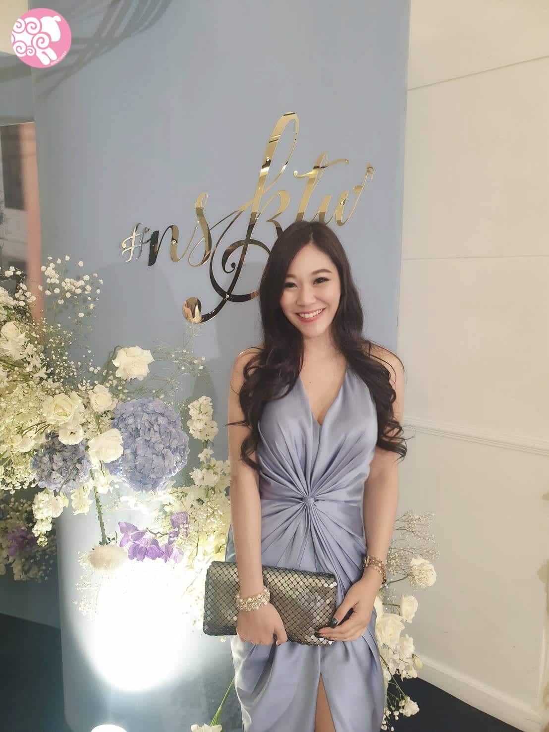 ชุดราตรียาว