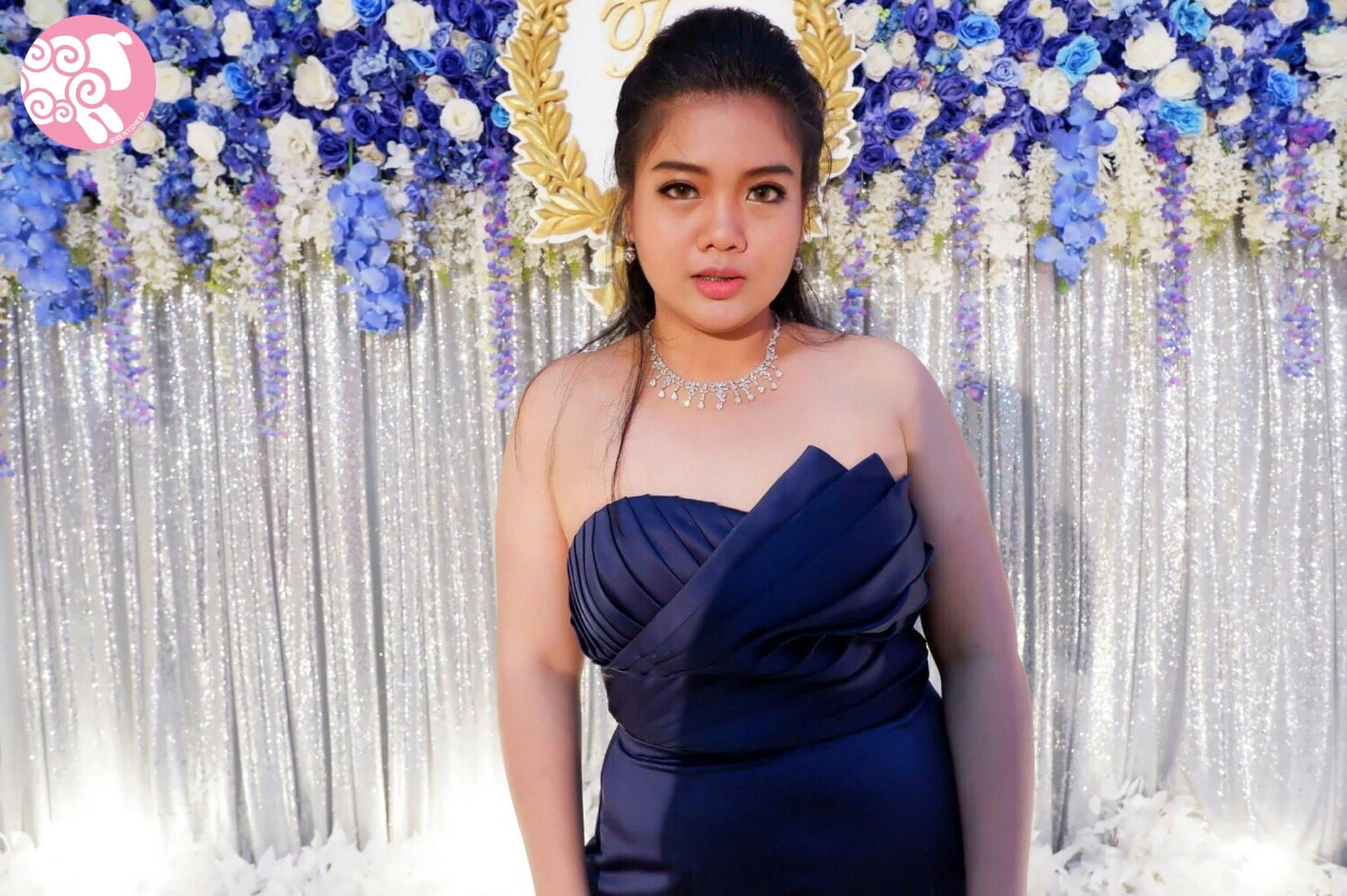 ชุดราตรียาวคนอ้วน